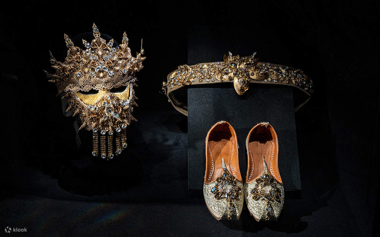 Terokai sejarah Swarovski, legasi fesyen dan karya agung ikonik dari pentas dan layar