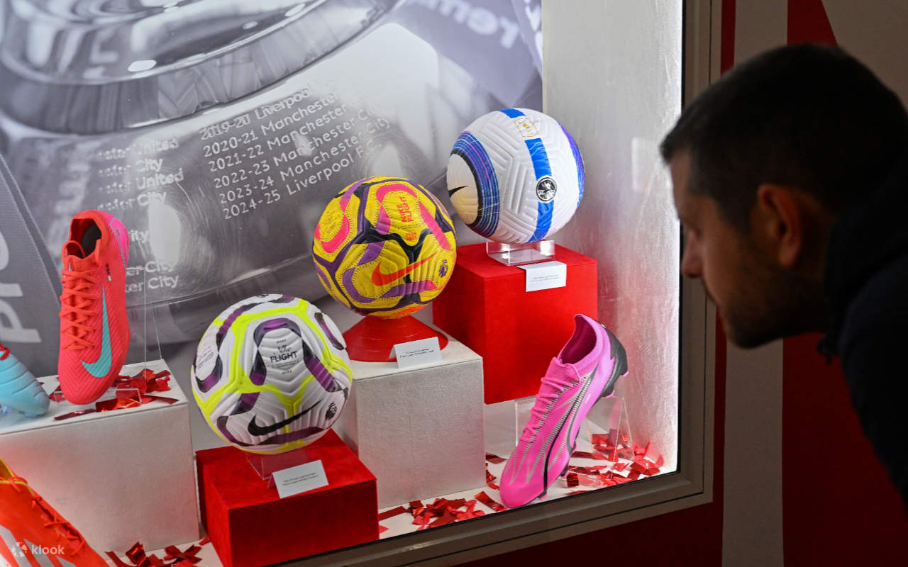 利物浦足球俱乐部安菲尔德球场体验