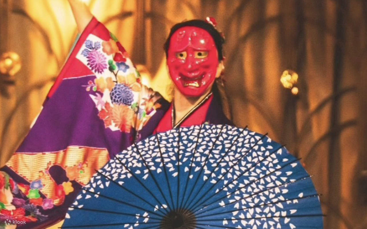 Osaka: Kultur- & Erlebnisshow (Hauptshow variiert täglich)