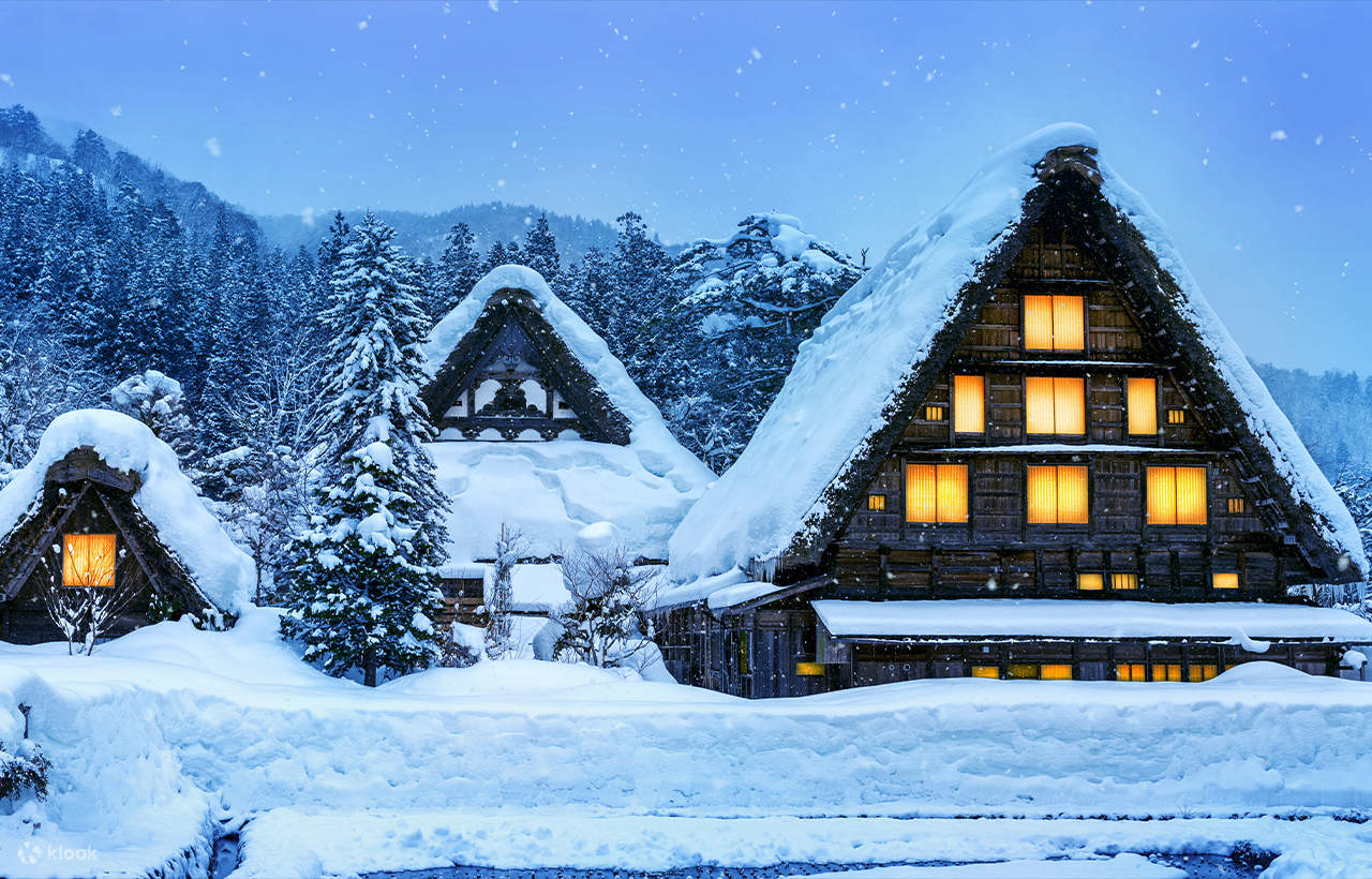 Mugoka Iluminasi Desa Gassho Shirakawa-go di Gerlyu Onsen & Aktivitas Salju di ...