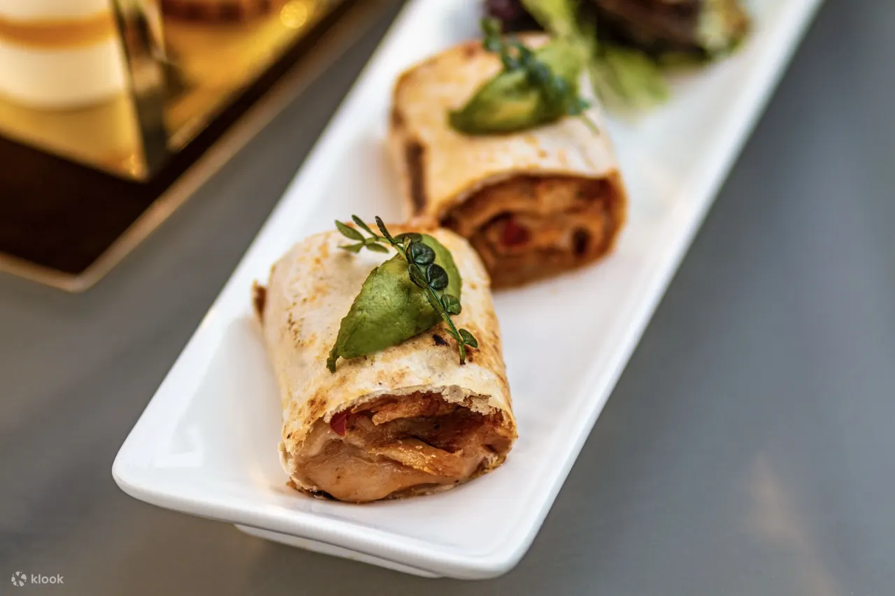 【Up to 27% off】Hong Kong Gold Coast Hotel | Cafe Lagoon | Afternoon Tea for 2 persons