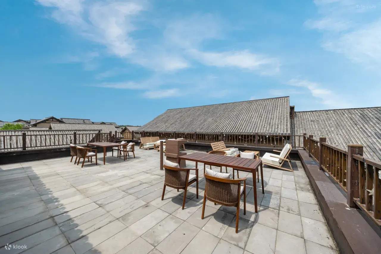 Forfait hébergement Hua Zhu She · Maison d'hôtes Shenlin (Centre de distribution de la pente nord du mont Changbai - Magasin Enduli)