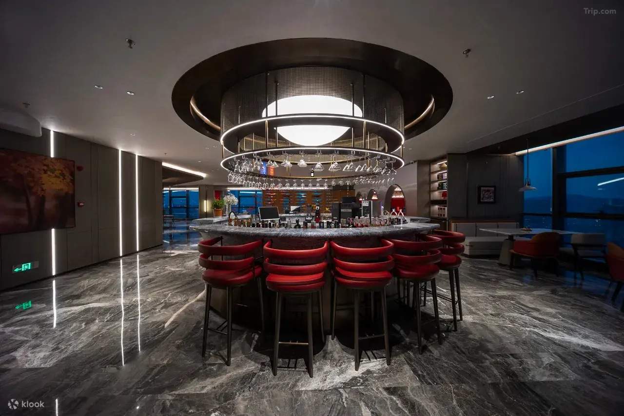 【ใกล้จัตุรัสอู่อี】แพ็กเกจที่พัก โรงแรมหรูหราใจกลางเมืองฉางซา (Flagship Store) ใกล้จัตุรัสอู่อี IFS International Finance Square