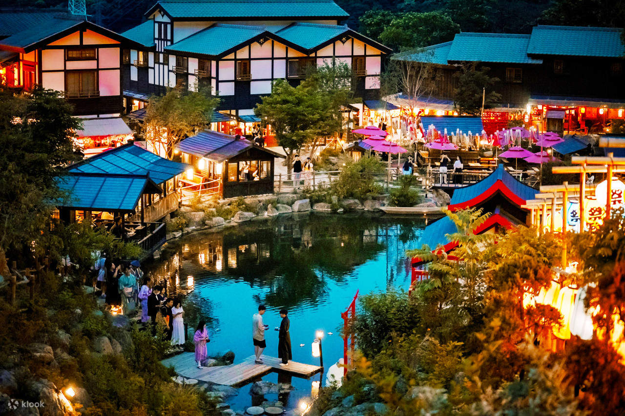 Privatwagen mit Fahrer ab Seoul: Pocheon Art Valley, Herbland, Nizimori Studio, Sanjeong Lake & Erdbeer-Erlebnis