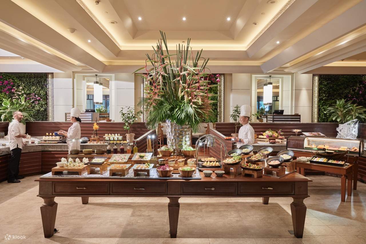 The River Cafe & Terrace at The Peninsula Bangkok