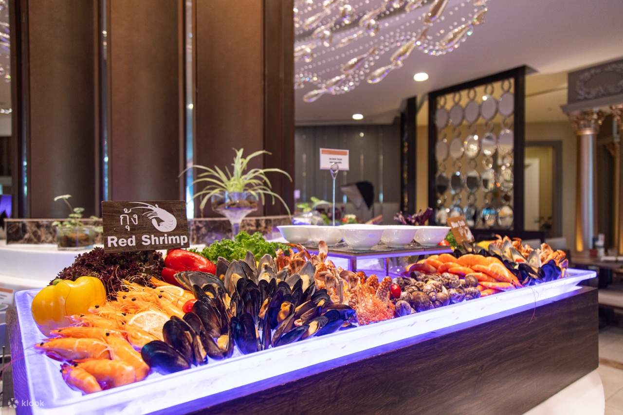 The Berkeley Dining Room at The Berkeley Hotel Pratunam