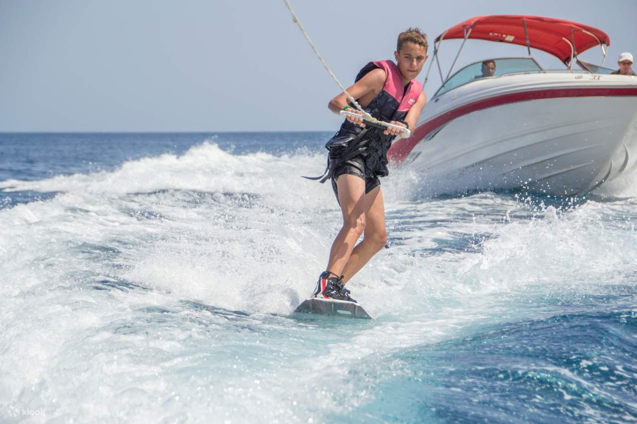 Chuyến phiêu lưu trượt nước và Sub Wing kèm dịch vụ đưa đón riêng - Hurghada