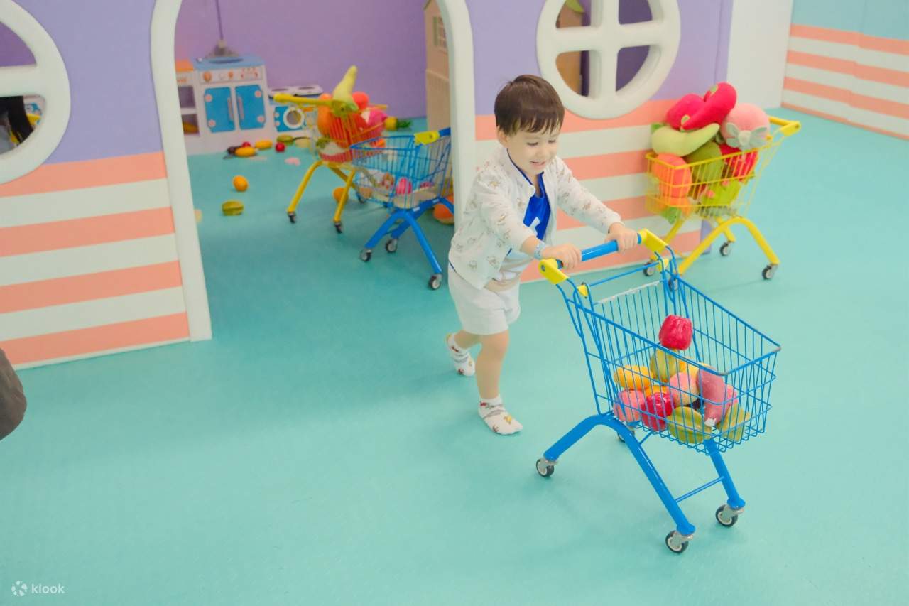 Chill Kids Club入場チケット｜大型スーパー親子向けスペース｜ランタオ島