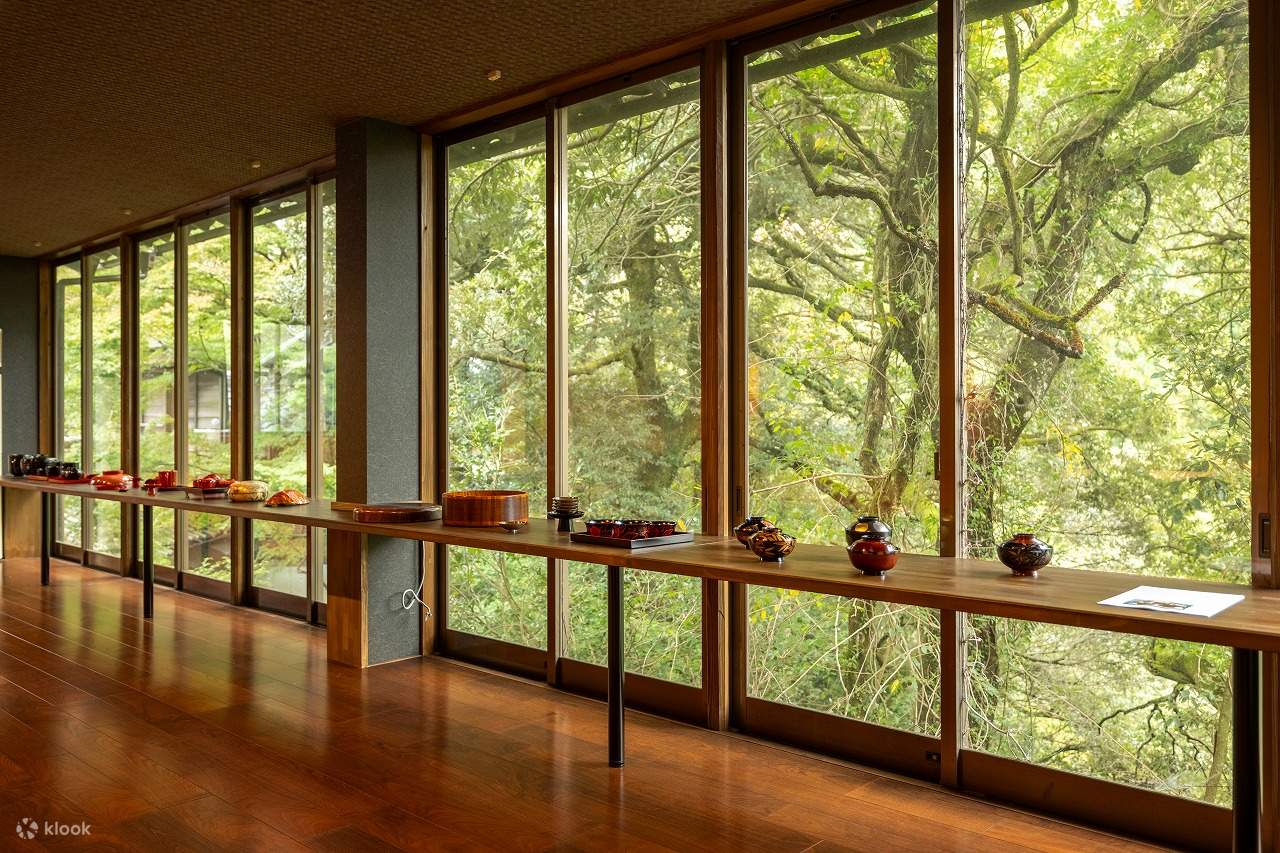 山中漆器 武家屋敷での優雅な茶道体験 | Klook