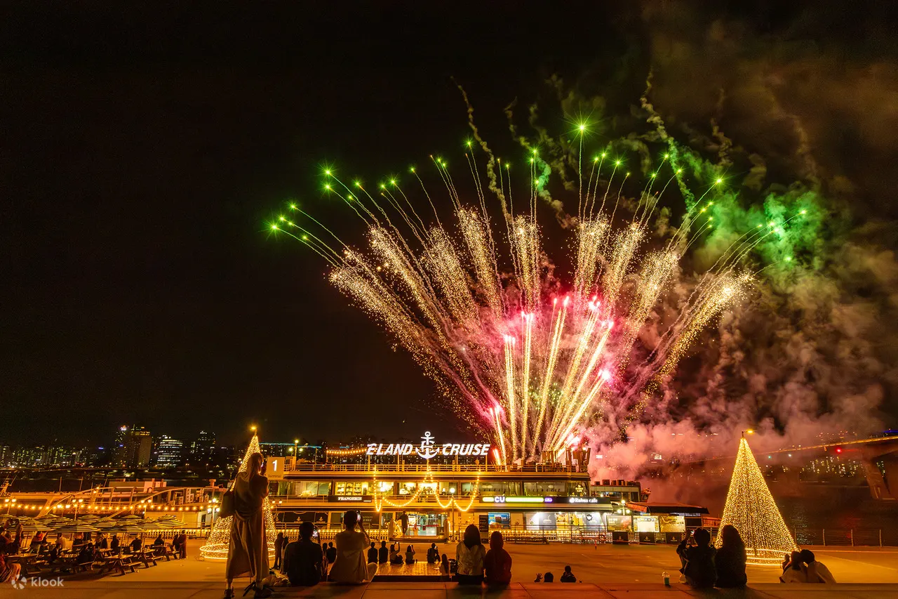 Eland Han River Cruise and Ashley Marine Buffet