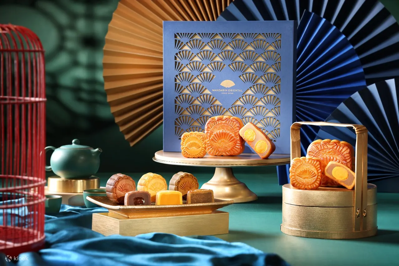 香港文华东方酒店月饼优惠 Mandarin Oriental Hong Kong丨双黄白莲蓉月饼、双黄莲蓉月饼、奶黄月饼价钱丨8/9-21/9 中环自取丨2025月饼早鸟优惠