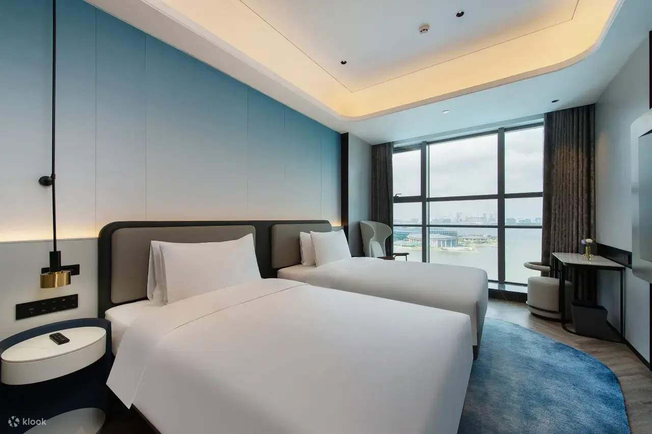Unterkunftspaket im Novotel Shanghai Dishui Lake, Lingang