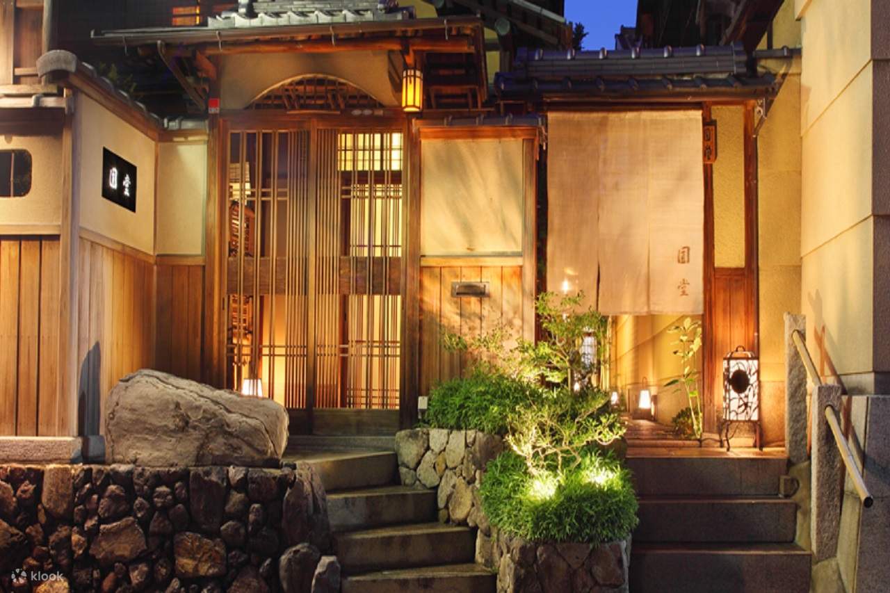 Lunch Set with Reservation at Tempura Endo Yasaka in Kyoto Gion 클룩