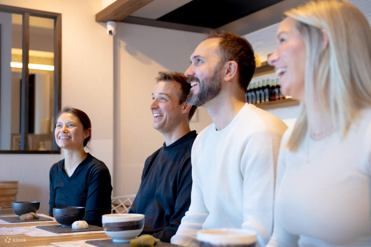 Pembuatan Matcha Tokyo | Kelas Memasak di Jepang