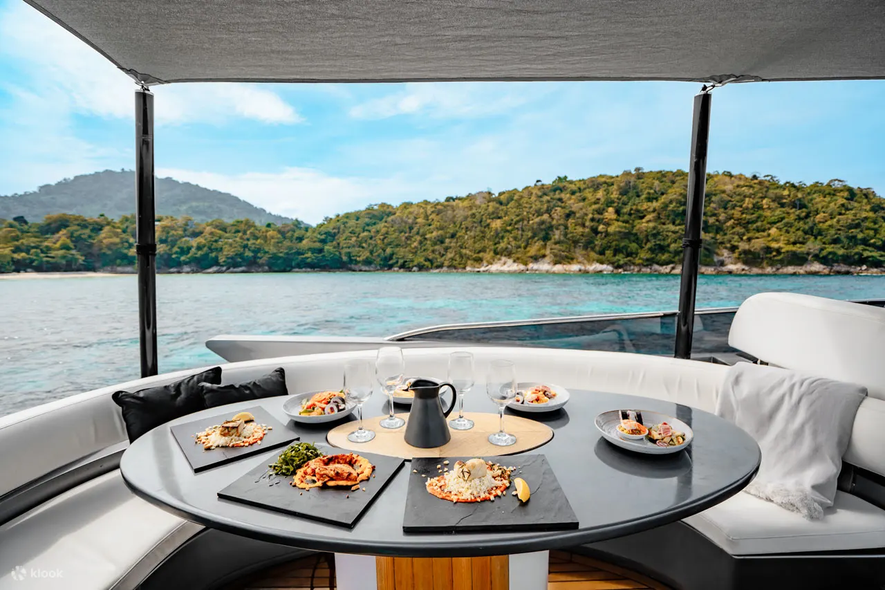 Hype Yacht：普吉岛出发的攀牙湾和红岛独家之旅