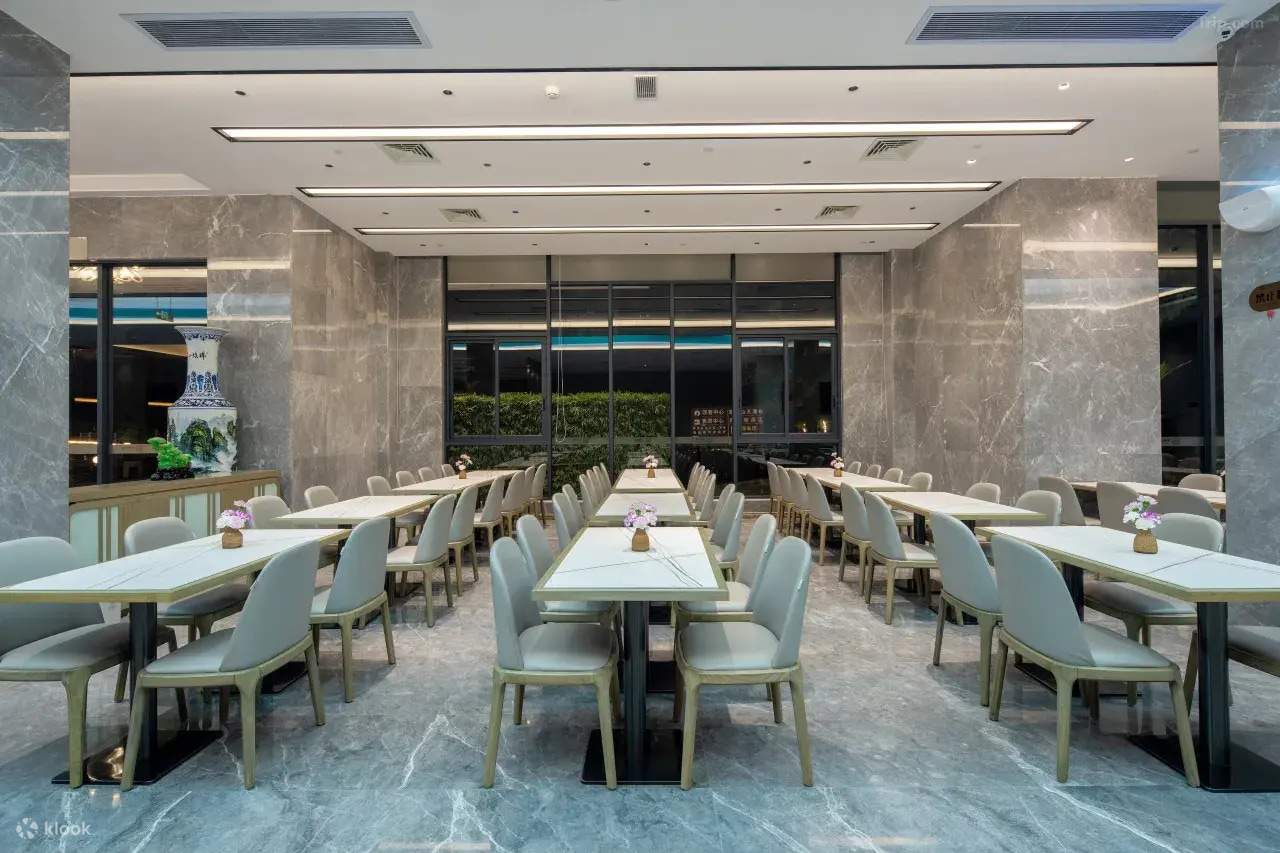 Pakej penginapan di Qingyuan Bijia Mountain Ju Forest Resort Hotel