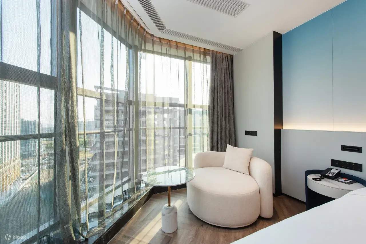 Unterkunftspaket im Novotel Shanghai Dishui Lake, Lingang