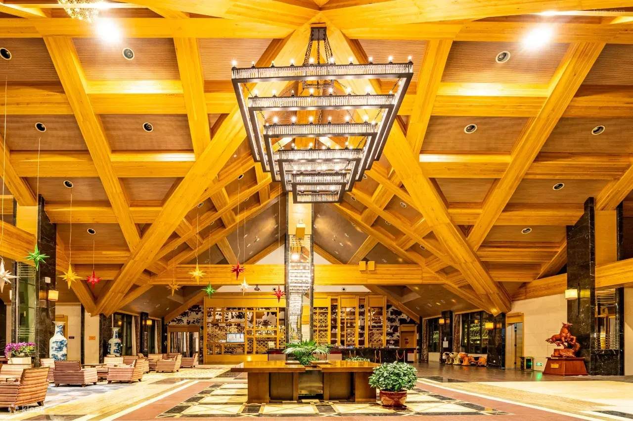 Пакеты проживания в курортном отеле Changbaishan Tianyu