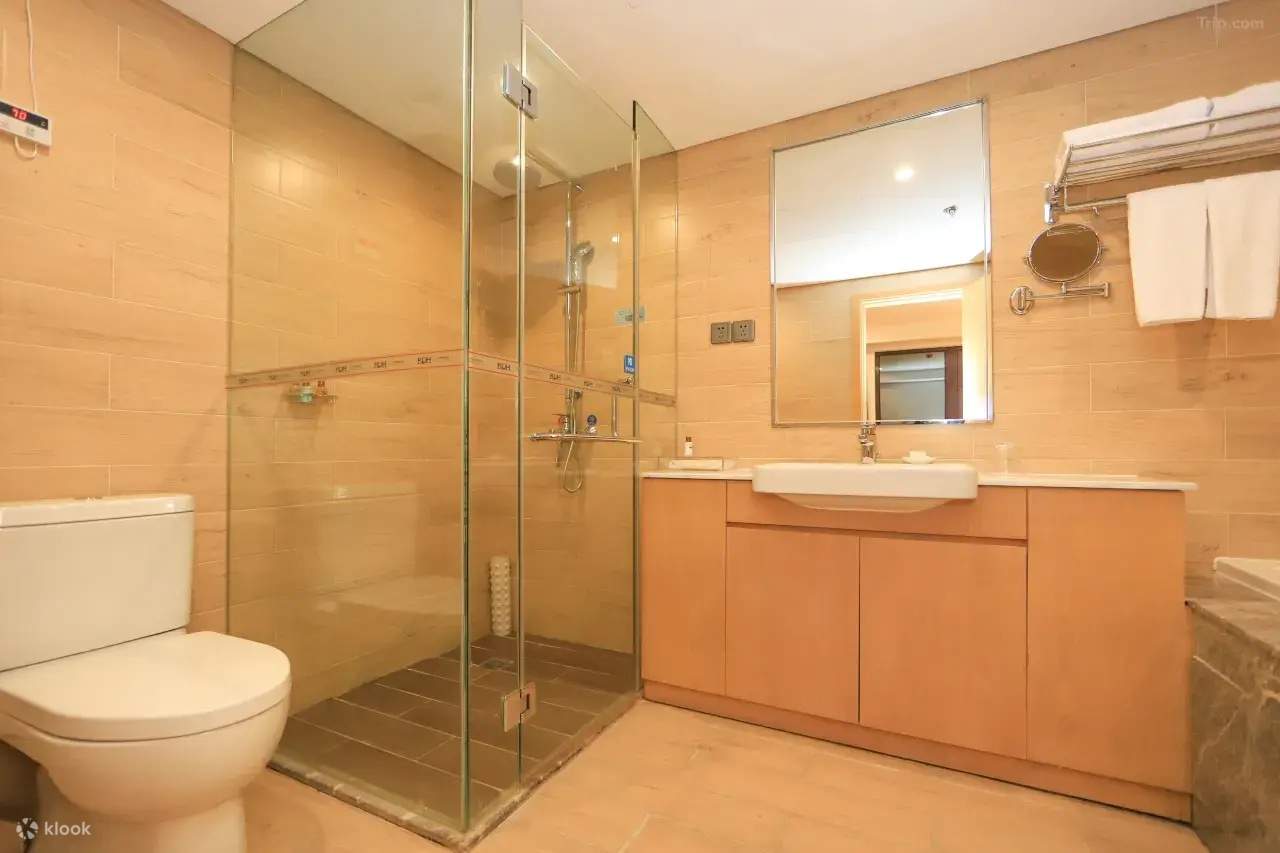 Peking University Hubei America and Beautiful Time Resort Hotel Accommodation Package