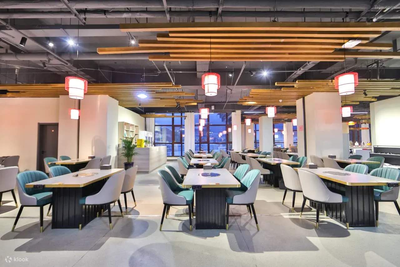 Peking University Hubei America and Beautiful Time Resort Hotel Accommodation Package