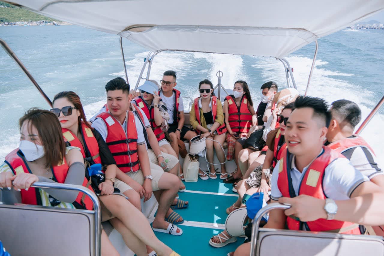 Navette maritime de la baie de Nha Trang