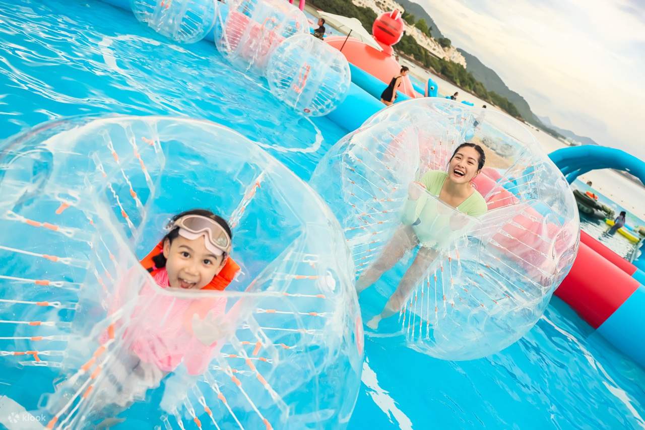【Klook獨家】Kiztopia Splashtopia x 愉景灣彈游夏日嘉年華2025｜香港愉景灣大白灣沙灘