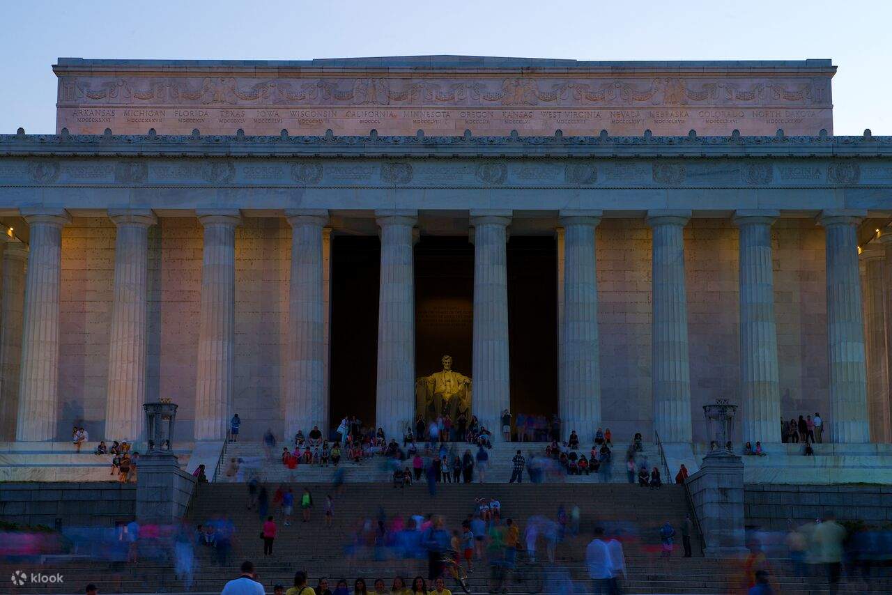 Monuments by Moonlight Tour in Washington DC Klook Canada