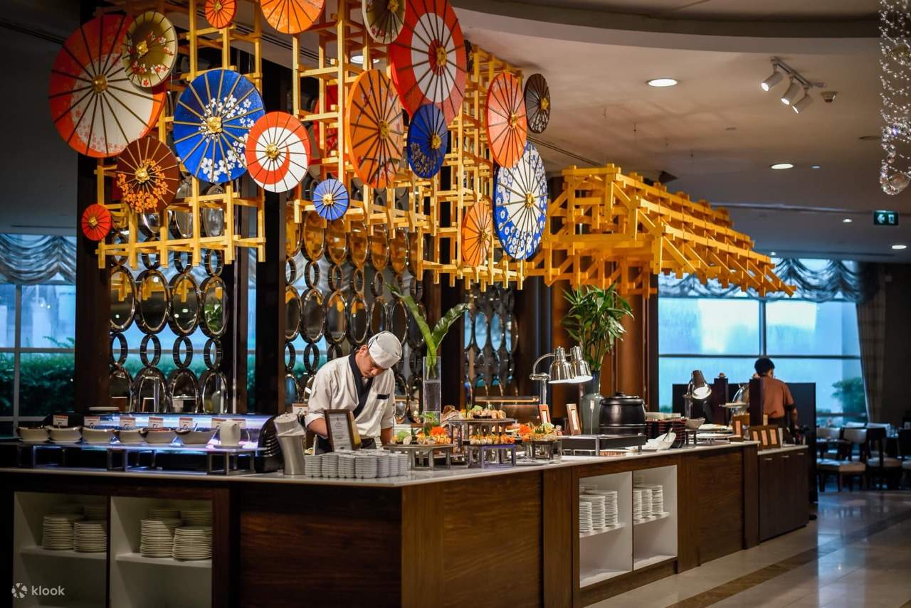 The Berkeley Dining Room at The Berkeley Hotel Pratunam