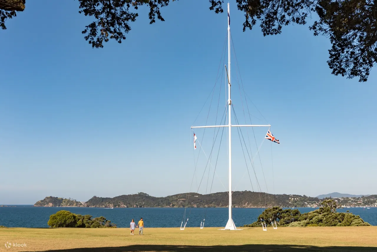 Waitangi flagstaff waitangi treaty grounds