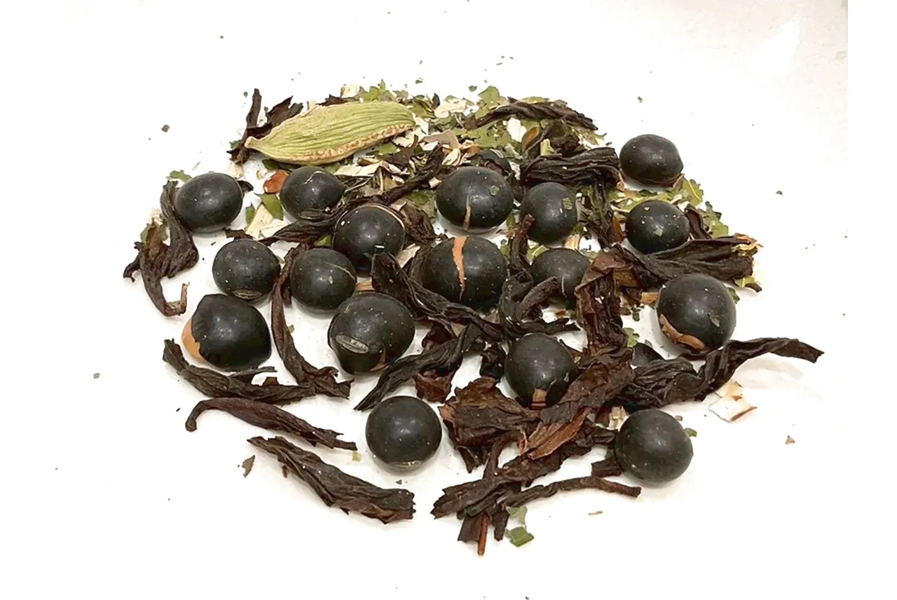Wakan Kissa Sakura 日本茶与香草混合体验