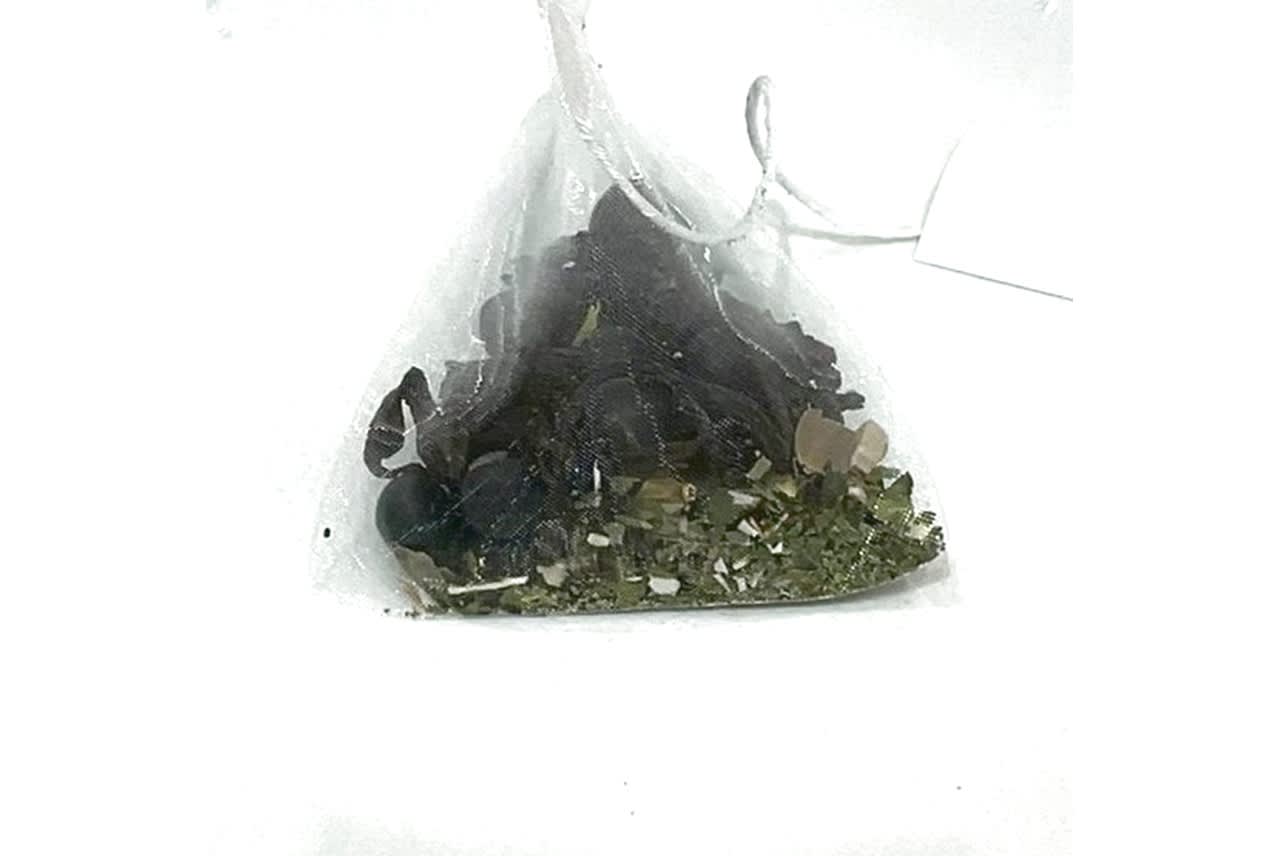 Experiencia de mezcla de té japonés y hierbas Wakan Kissa Sakura