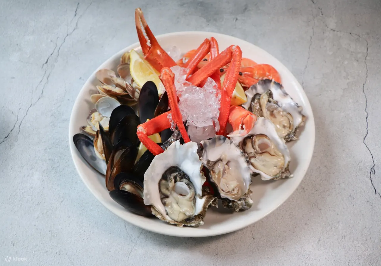 北角海逸酒店 Harbour Plaza North Point｜绿怡咖啡厅 Greens Café｜自助早午餐、自助晚餐、下午茶及套餐