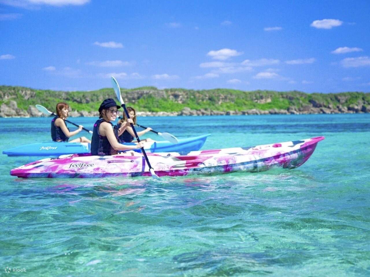 Miyakojima: Fantastica esperienza di SUP o canoa sulla spiaggia blu di Miyako (Okinawa)