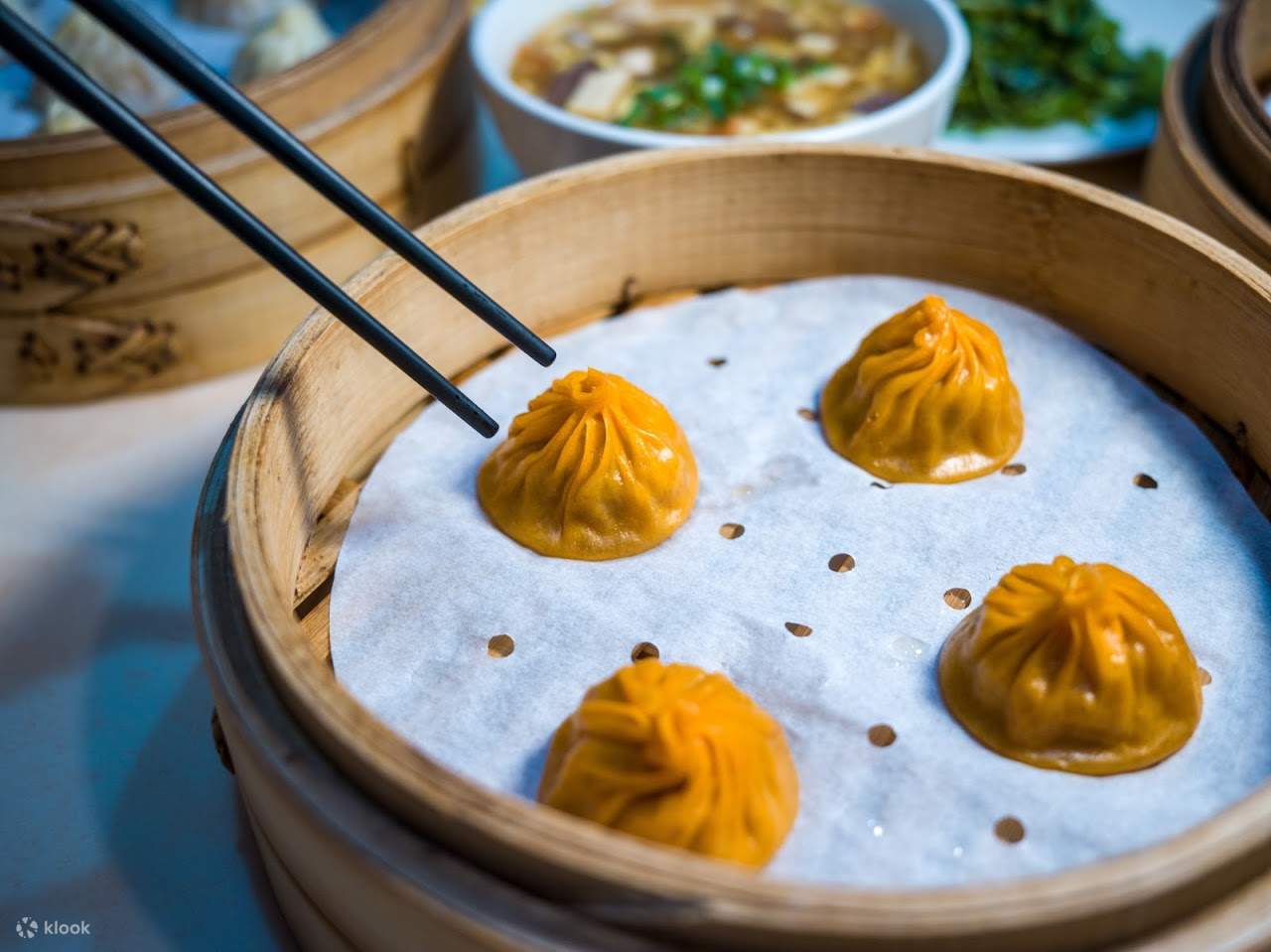 Jing Ding Lou (célèbre restaurant de Xiao Long Bao) - Station de métro Zhongshan