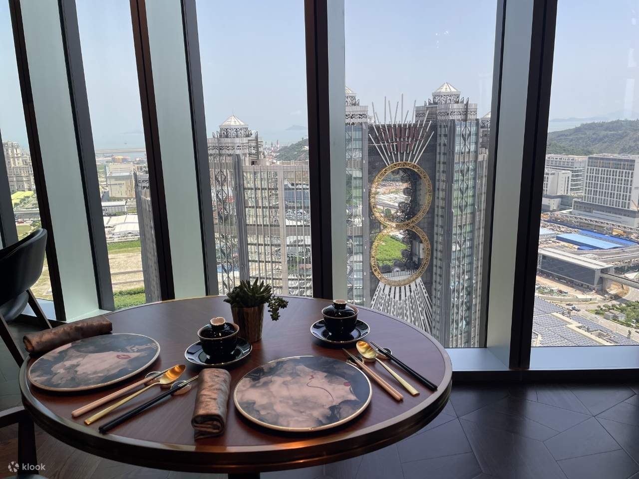 嬅 - W Hotel, Studio City, Macau