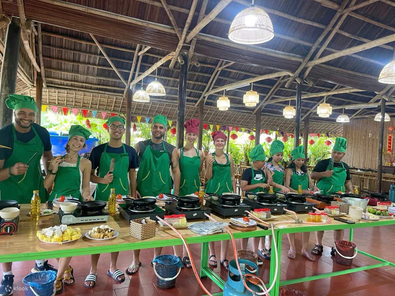 这是充满冒险、探索和美味的一天，带回家珍贵的回忆和新的烹饪技巧