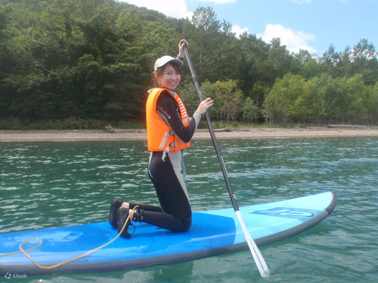 支笏湖SUP体験ツアー（北海道・支笏湖）のオンライ予約 Klook