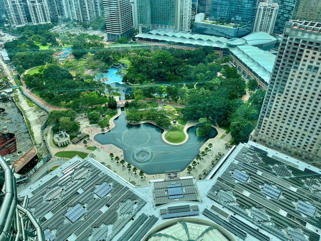 Le lac de KLCC