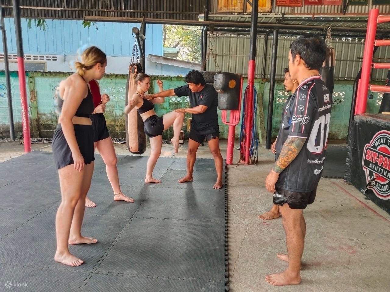 Diviértete durante esta sesión de Muay Thai y no te preocupes si es tu primer intento.