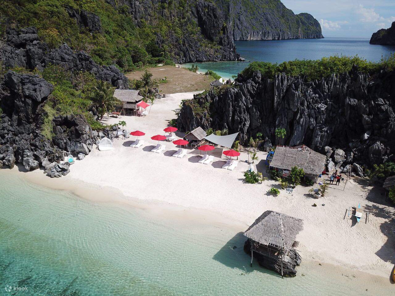 El Nido Tours in a Luxury Catamaran Klook, Vereinigte Staaten