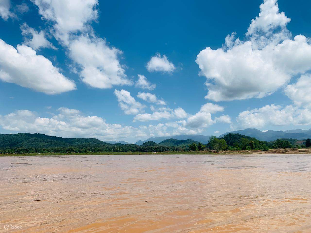 Croazieră la apus pe râul Luang Prabang - Klook România
