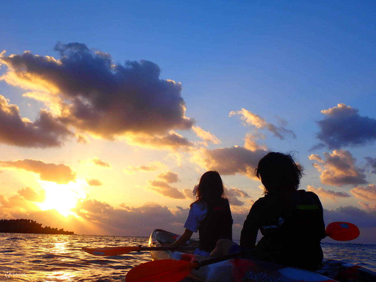 Experiencia en tour de SUP o canoa en la playa de Miyakojima (Okinawa)