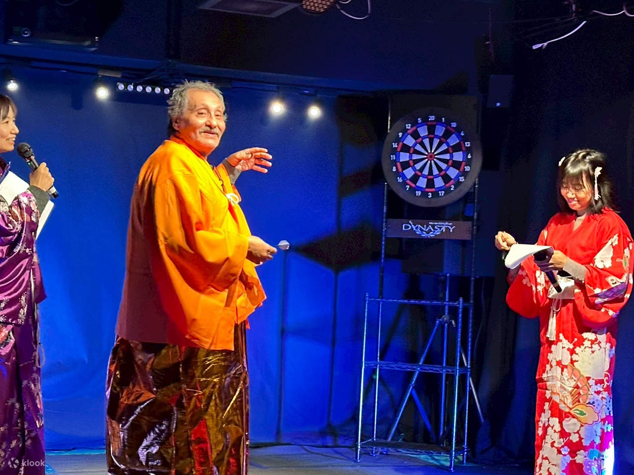 Осака: Namba Wa N’ Show с напитком (ежедневно меняющиеся основные номера)