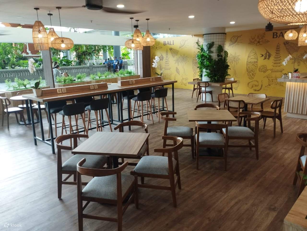 Private Bali Airport (Dps) International Departure Or Arrival Lounge Pass by Angkasa Pura