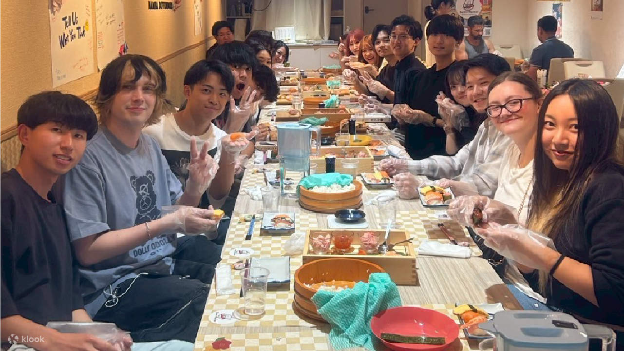 ¡Conviértete en un maestro de sushi en Namba! ¡Reservas para el mismo día son bienvenidas!