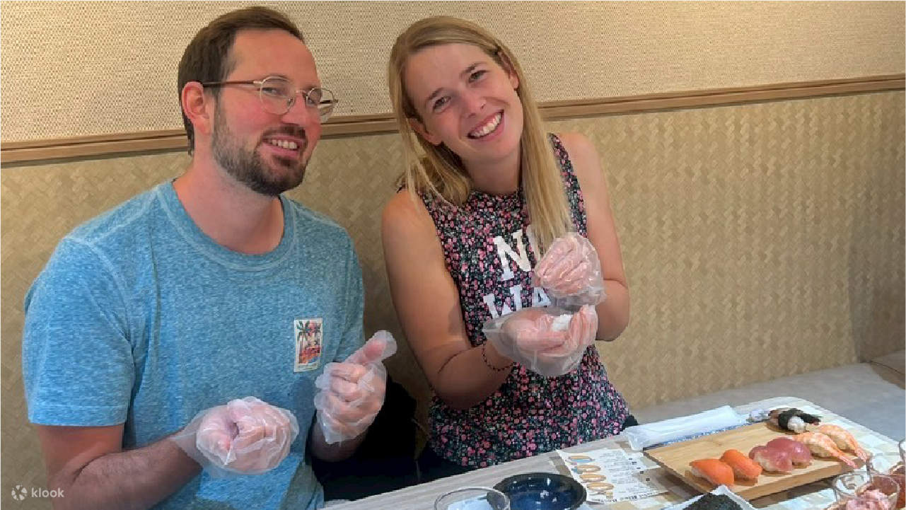 Werde zum Sushi-Meister in Namba! Buchungen am selben Tag willkommen!