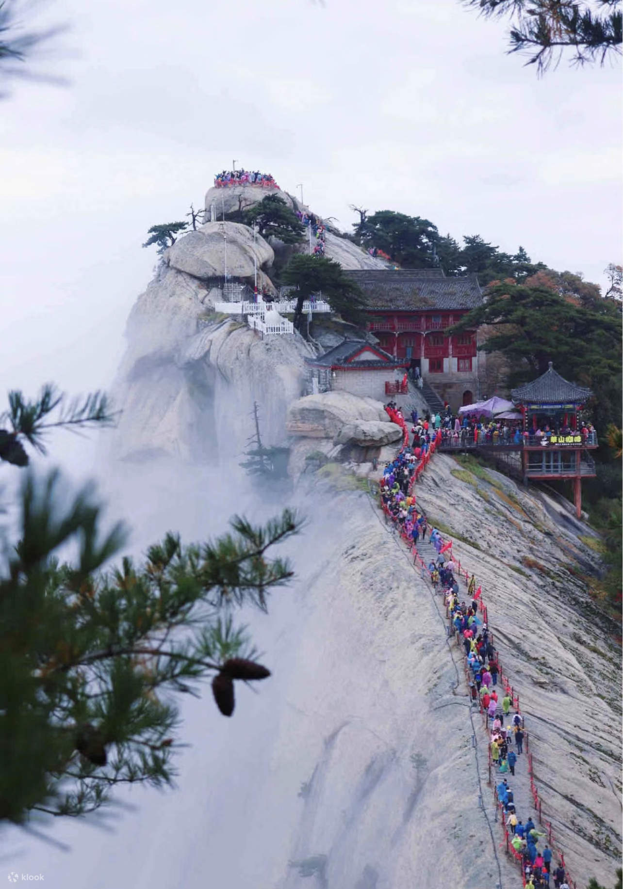 Tur pendakian gunung satu hari ke Gunung Huashan di Xi'an, Shaanxi ...