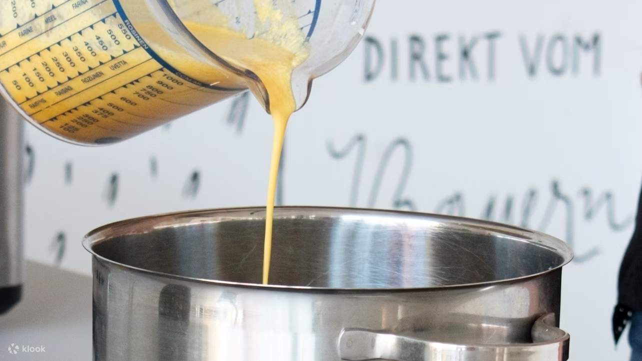 ユニークなアイスクリームのフレーバーを作り、創造性と楽しさを組み合わせた体験をお楽しみください。