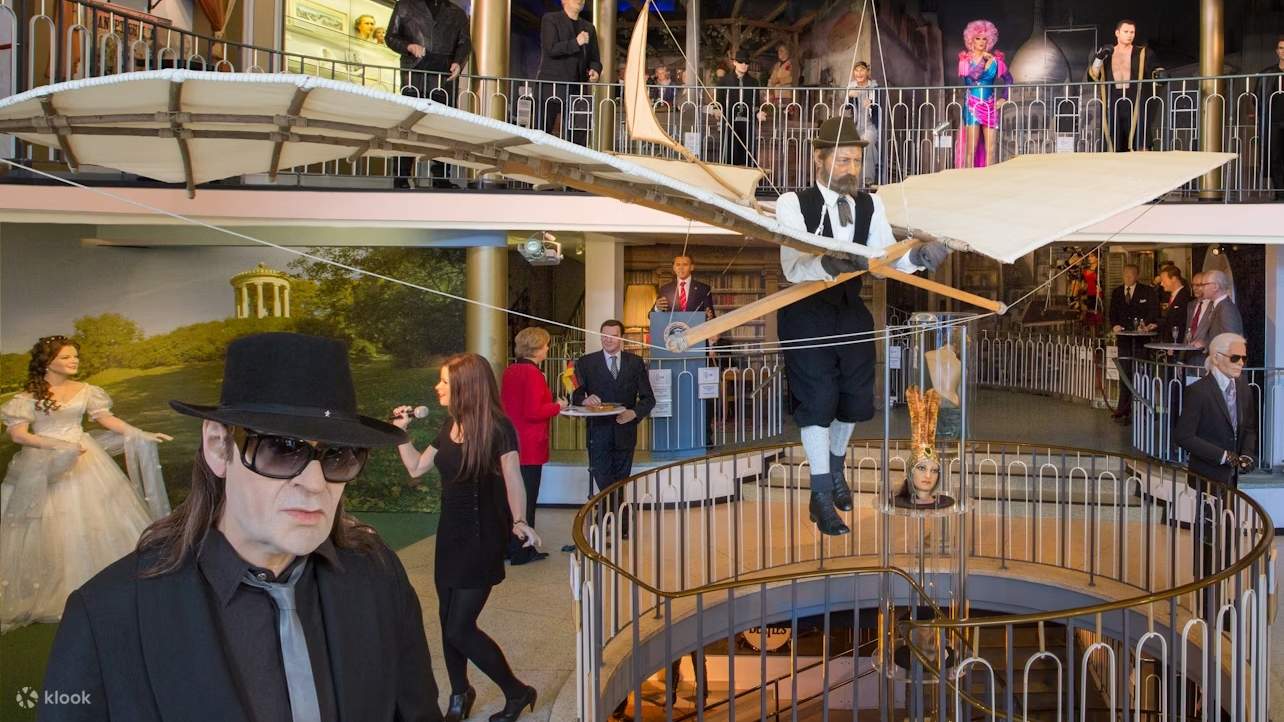 德國最古老的蠟像館外觀迷人，誠摯邀請遊客入內探索