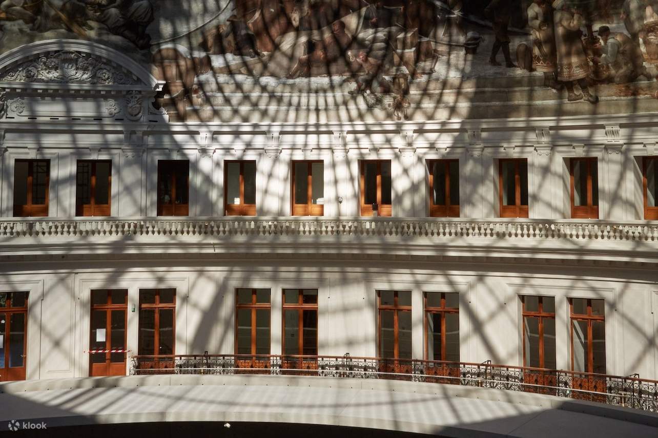 Ingresso alla Collezione Pinault della Borsa di Commercio di Parigi Klook Stati Uniti